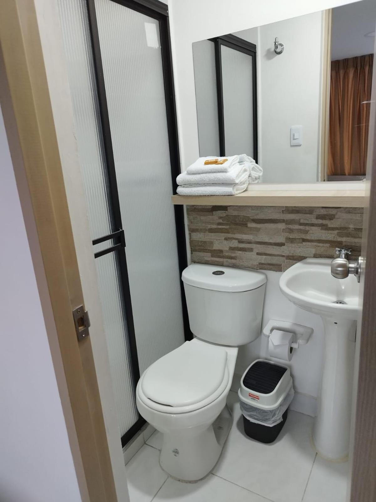 Hotel Adel Manizales Exterior photo